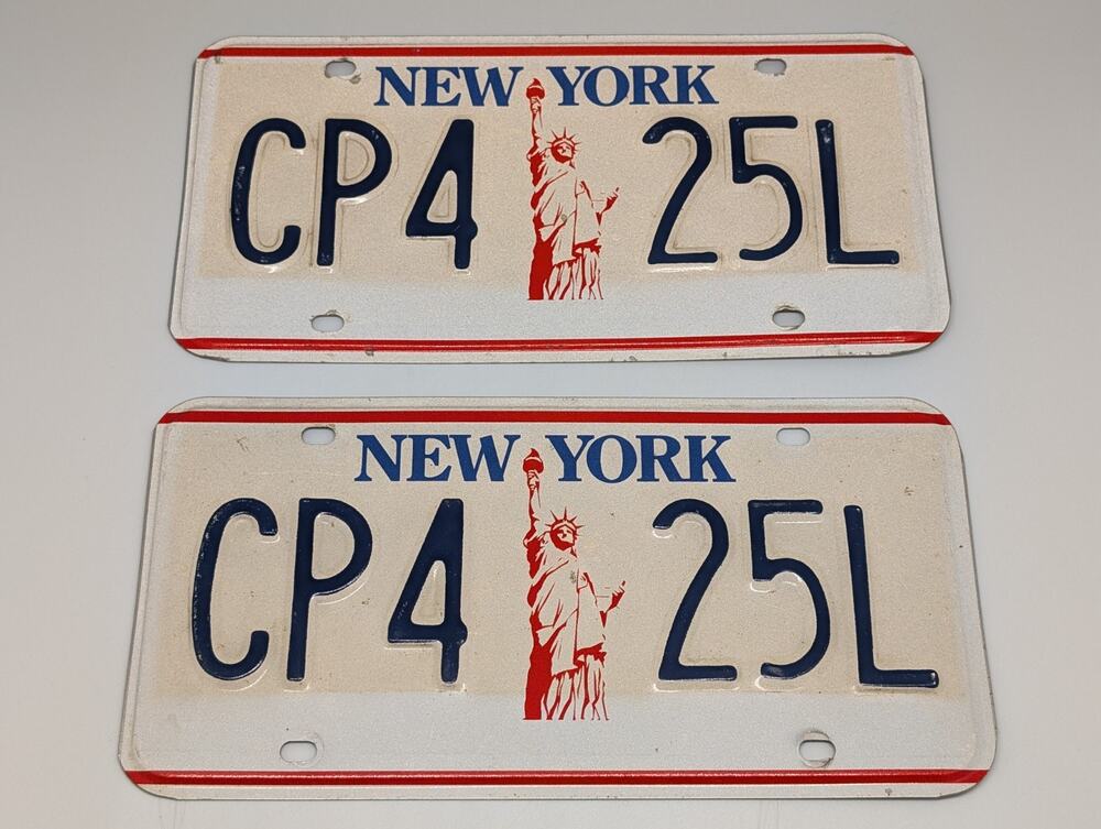 Vintage New York Statue of Liberty License Plate Set " CP4 - 25L " Matching Pair
